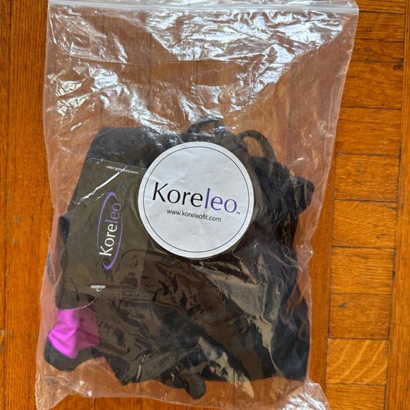 Koreleo compression bodysuit leotard - Picture 4 of 6